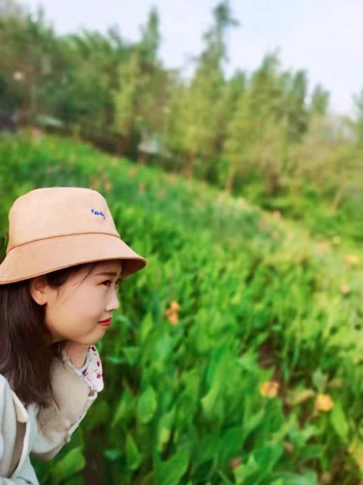 柚夏-重庆市·重庆市·南岸区-抖音 快手 -就是很舒服的生活照,