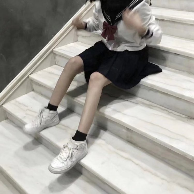 小小凉子.-山东省·临沂市·兰山区-抖音 朋友圈 快手-会拍各种风格的照片,会修图,苹果出图,质量好,不满意可以重拍