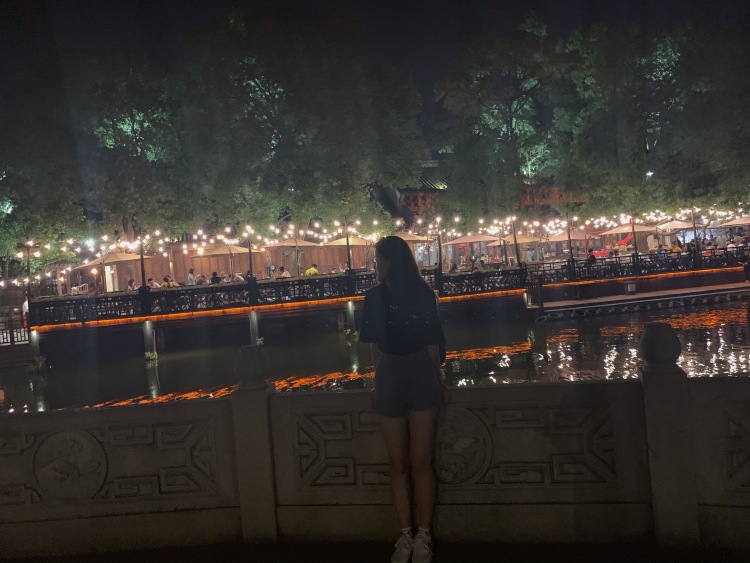 栗子🌰-江西省·南昌市·东湖区--新手请多多支持♡
网拍
寄拍 送拍 买家秀拍都可以的♡
会p图 
拍照技术也正在改进正在练习♡