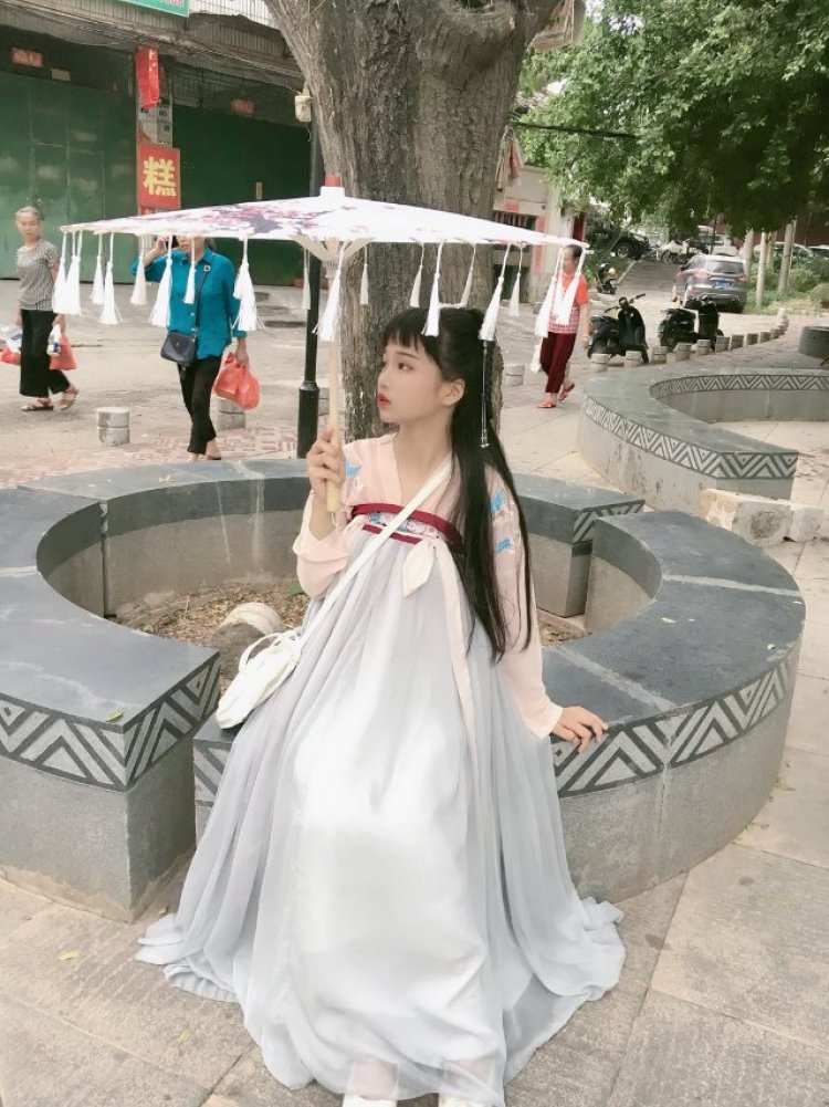 网瘾学姐-广东省·东莞市·长安镇-抖音-拍照学生价格低治疗好