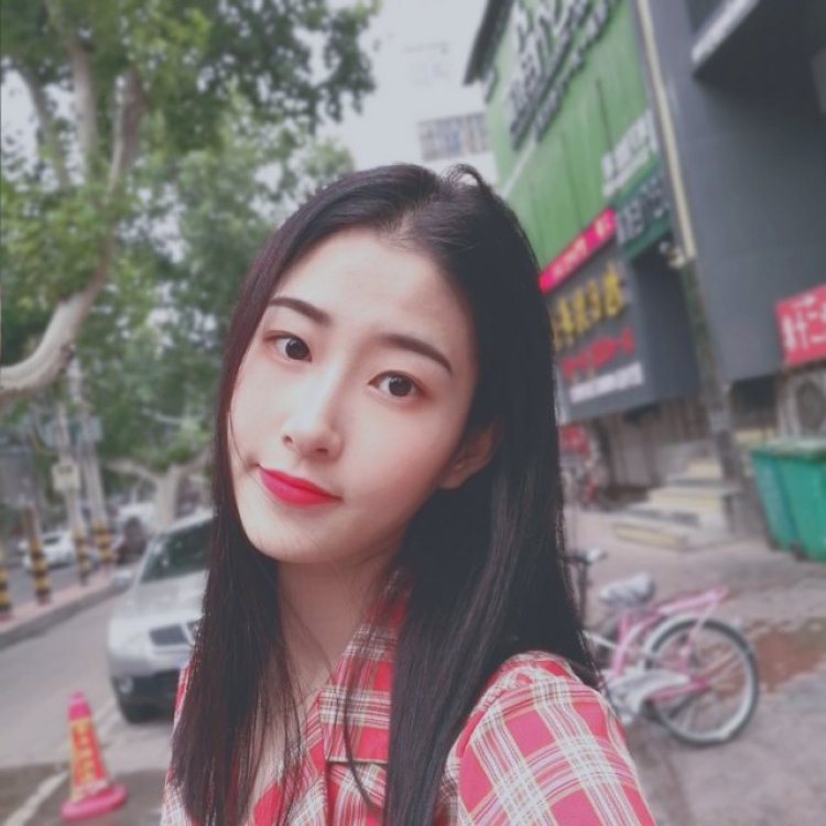 奀妹-河南省·郑州市·惠济区-抖音微博知乎朋友圈-买家秀 文案笔记软文种草 会拍照会p图会搭配衣服✌