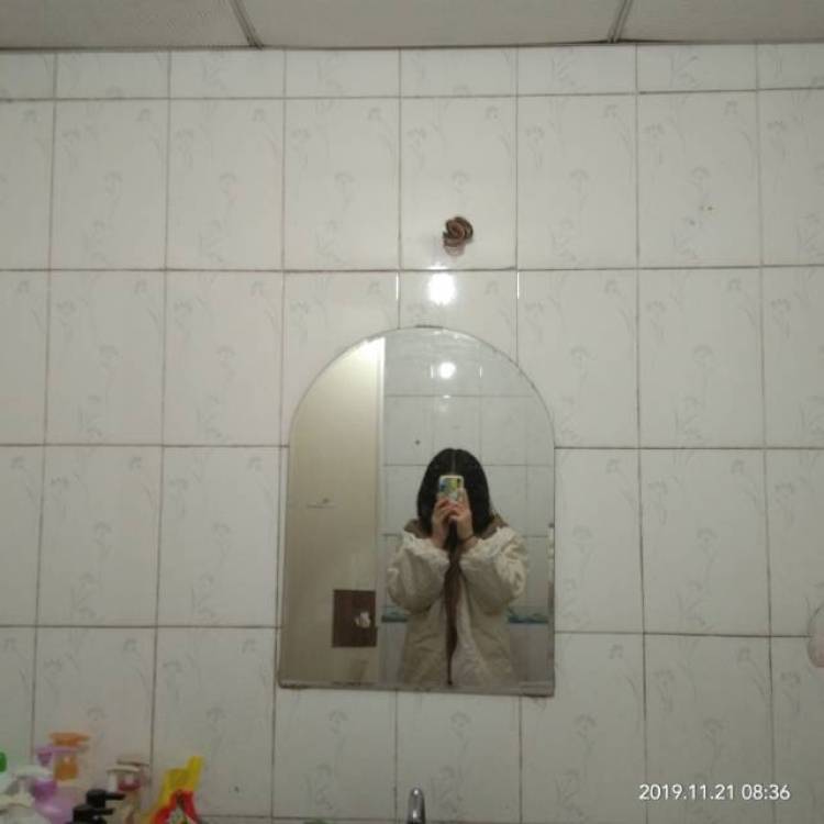 小孩.-广东省·清远市·英德市-快手-会拍照会评论讲诚信.