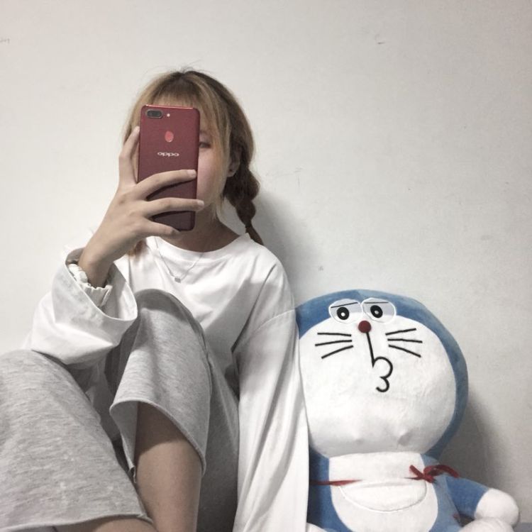 七七-重庆市·重庆市·沙坪坝区-快手-小清新啦 不过可以尝试各种各样的