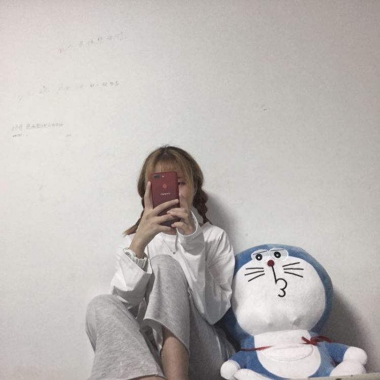 七七-重庆市·重庆市·沙坪坝区-快手-小清新啦 不过可以尝试各种各样的