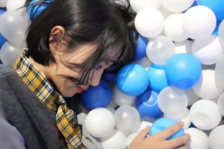 神的少女风情万种-陕西省·西安市·莲湖区-朋友圈 抖音 快手-喜欢拍照 会p图 接拍