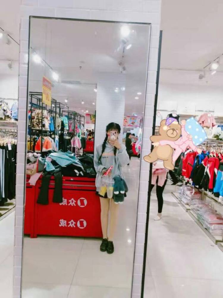 ʚ夏小五冲鸭ɞ-山东省·烟台市·芝罘区-抖音,微博,朋友圈-喜欢拍照,会P图会做视频,也可文案编辑。风格多变。
邮寄接单。