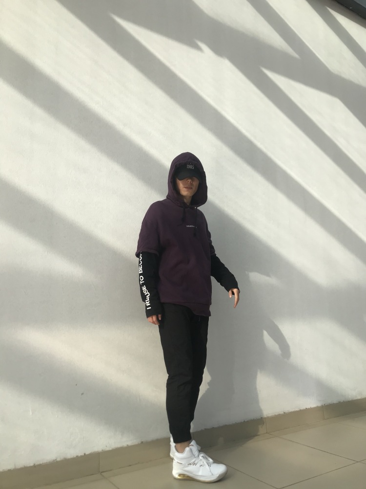 江寒-江苏省·苏州市·吴中区-微博,知乎,朋友圈-买家秀,文案笔记种草,营销推广,社群推广,品牌代言