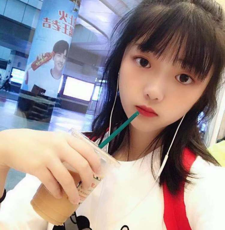 家敏-广东省·广州市·天河区-抖音,快手,知乎,贴-会拍照p图,p图技术还可以哈哈