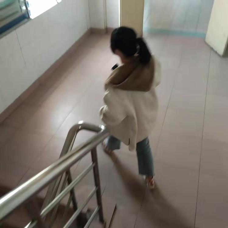 小孩.-广东省·佛山市·禅城区-快手-emmmm,会拍照,不怎么会p图但也还可以,