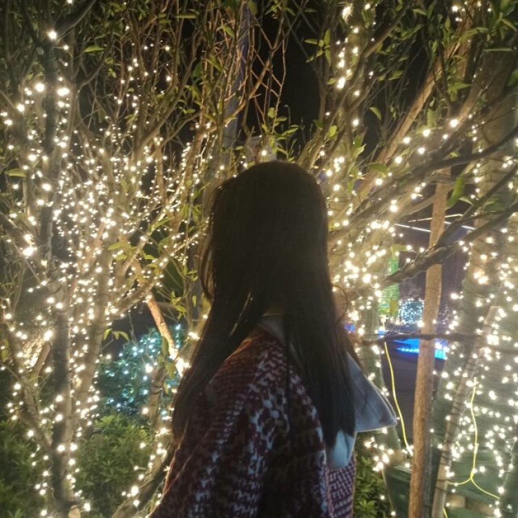 简沫.-江西省·宜春市·万载县--可接网拍,首饰耳环衣服裙子汉服都可拍,费用协商,主要是兴趣爱好,喜欢拍照,可以修图,支持寄拍,在线接单,诚信合作哦!