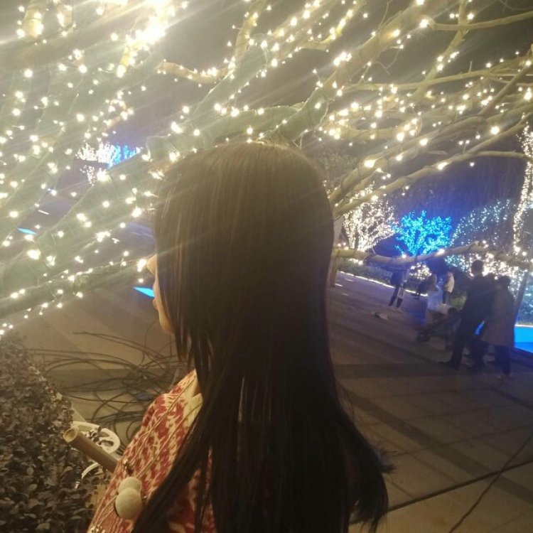 简沫.-江西省·宜春市·万载县--可接网拍,首饰耳环衣服裙子汉服都可拍,费用协商,主要是兴趣爱好,喜欢拍照,可以修图,支持寄拍,在线接单,诚信合作哦!