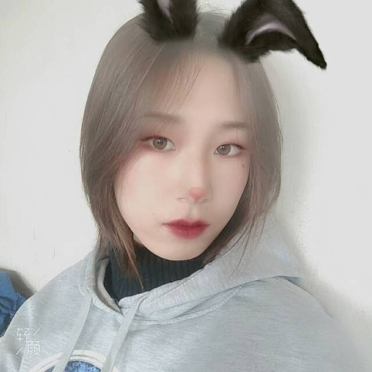 小李小李谁都不理-黑龙江省·齐齐哈尔市·甘南县--可买家秀 送拍 寄拍 身高172 体重48kg各种风格都可以 手也好看
