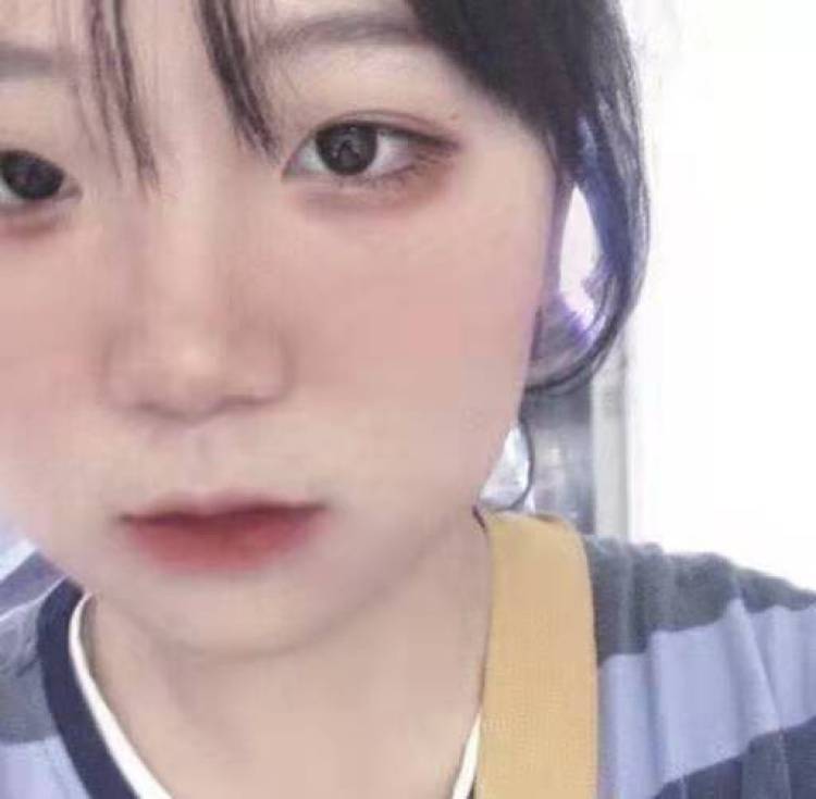小媛小媛-河南省·南阳市·宛城区-***,快手,b站-寄拍送拍都可,会化妆拍照p图,网拍没有问题,接化妆品衣服饰品,Lolita 汉服 jk制服都可以的。冲冲冲!