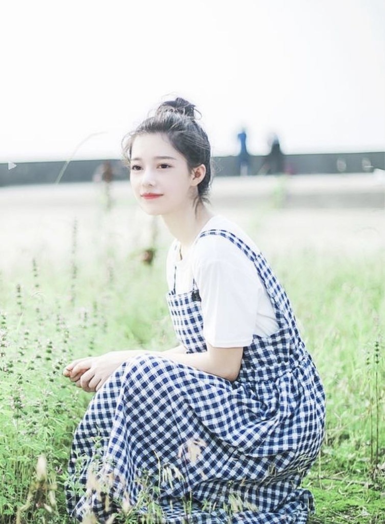 够钟🖤-四川省·绵阳市·涪城区-抖音,微博,快手,朋友圈-买家秀,回p图,有经验,工作认真负责。需要的电商请给我发合作邀请。