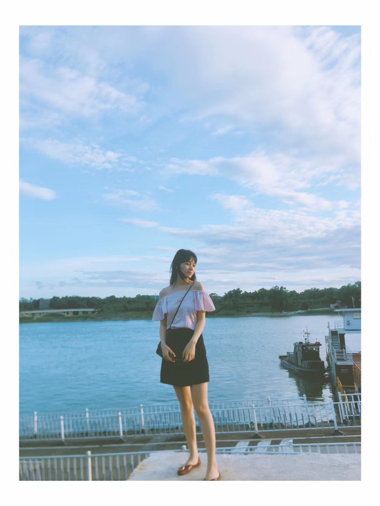 ,-广西壮族自治区·南宁市·西乡塘区-QQ空间-接单买家秀,探店,文案