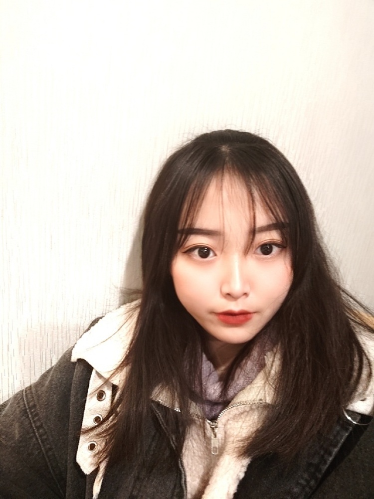 。-安徽省·亳州市·谯城区-快手-会拍照,会p图,照片高质量,不算瘦,身材比例刚好。