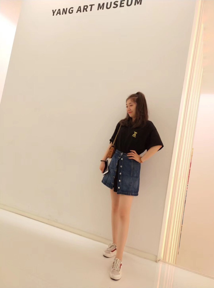 王大宝_Claire-北京市·北京市·海淀区-***-美妆,护肤,穿搭,开箱测评,抖音、快手直播,***上做产品测评及生活分享